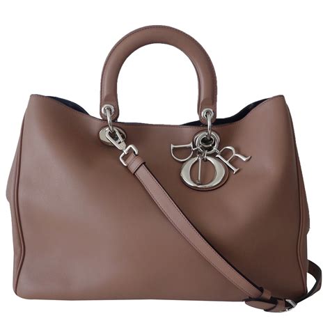 prix sacoche dior|sacs dior femme.